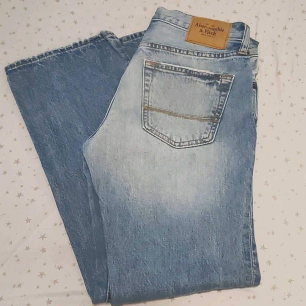 NWOT Abercrombie and Fitch denim bootcut jeans W29 L30